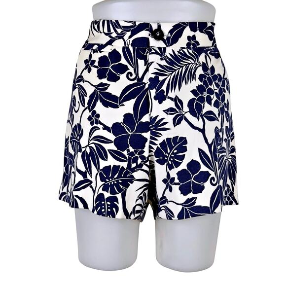 Tori Richard Social Gathering Blue White Tropical Nola Short Sz 10 Hawaiian NWT - Picture 2 of 9
